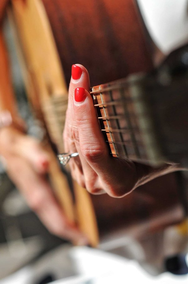 Comment créer une ambiance musicale qui complète l'expérience gastronomique dans votre restaurant ?